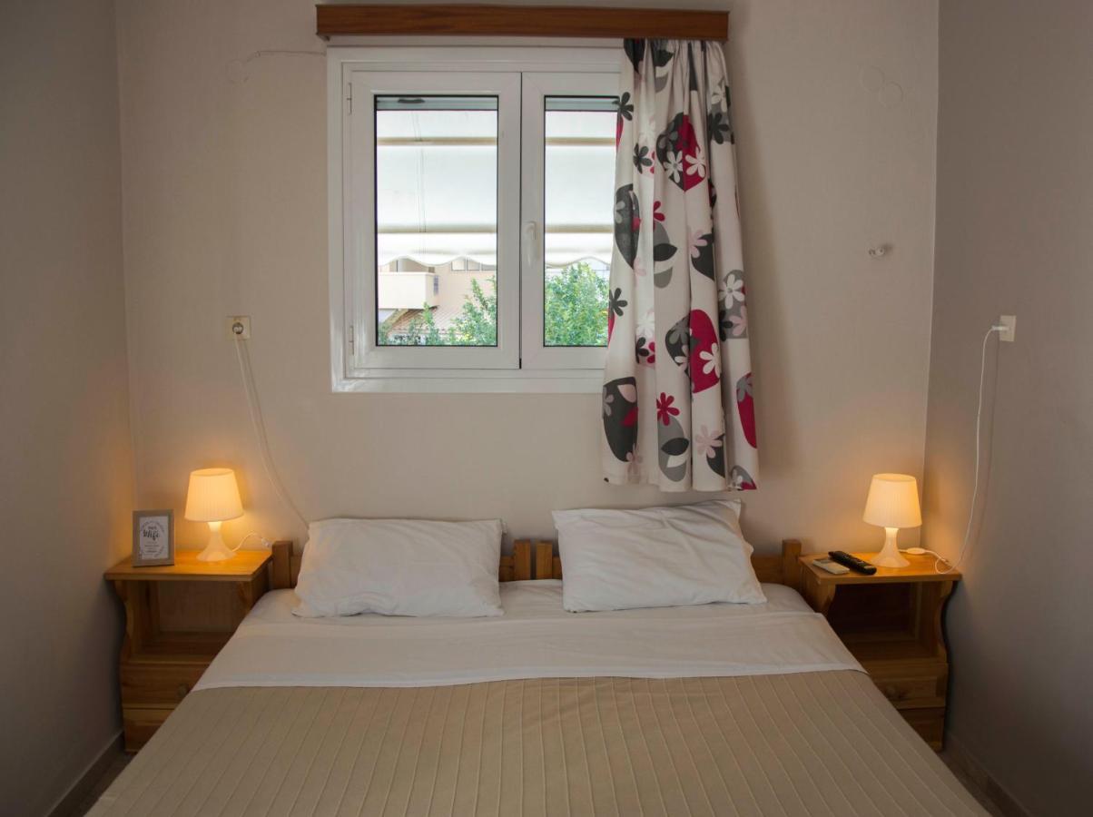 Drossinos Studios Poros Town Екстер'єр фото