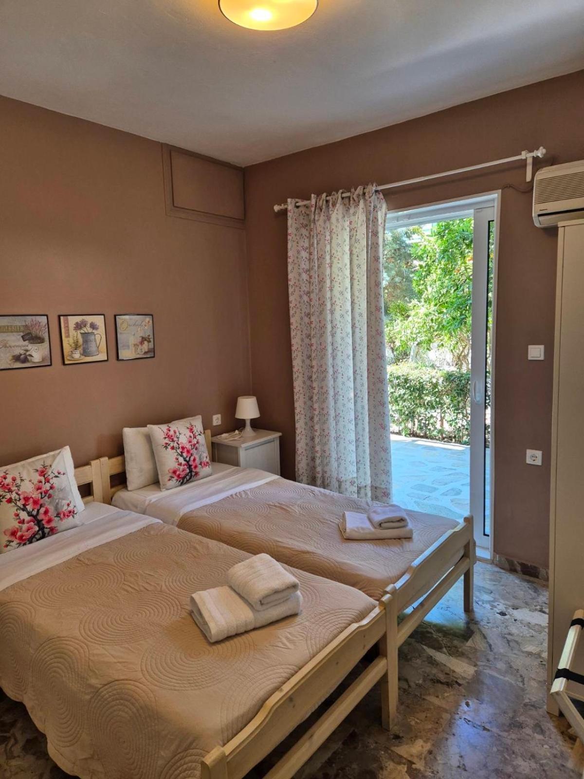 Drossinos Studios Poros Town Екстер'єр фото