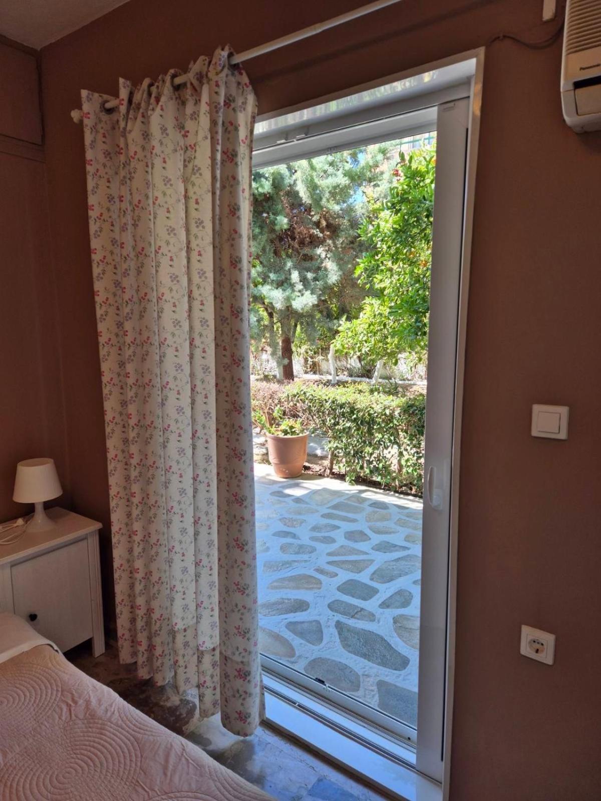 Drossinos Studios Poros Town Екстер'єр фото
