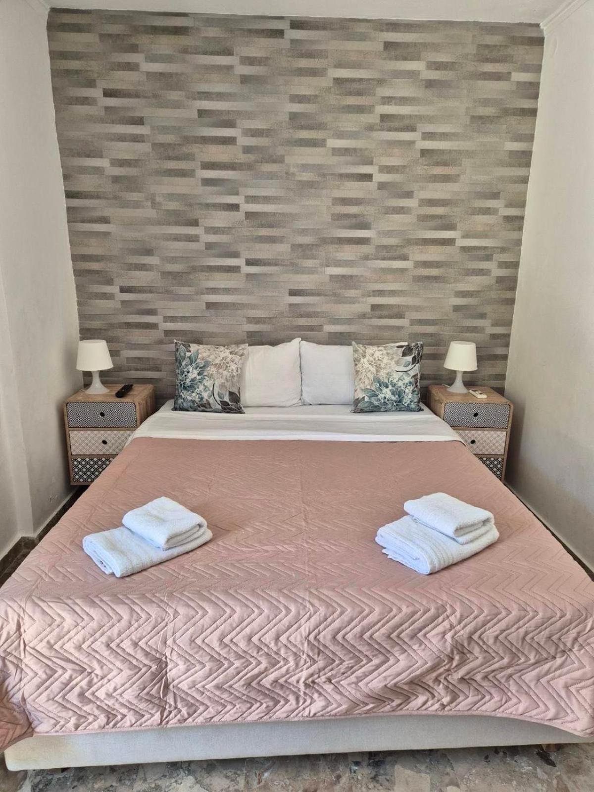 Drossinos Studios Poros Town Екстер'єр фото