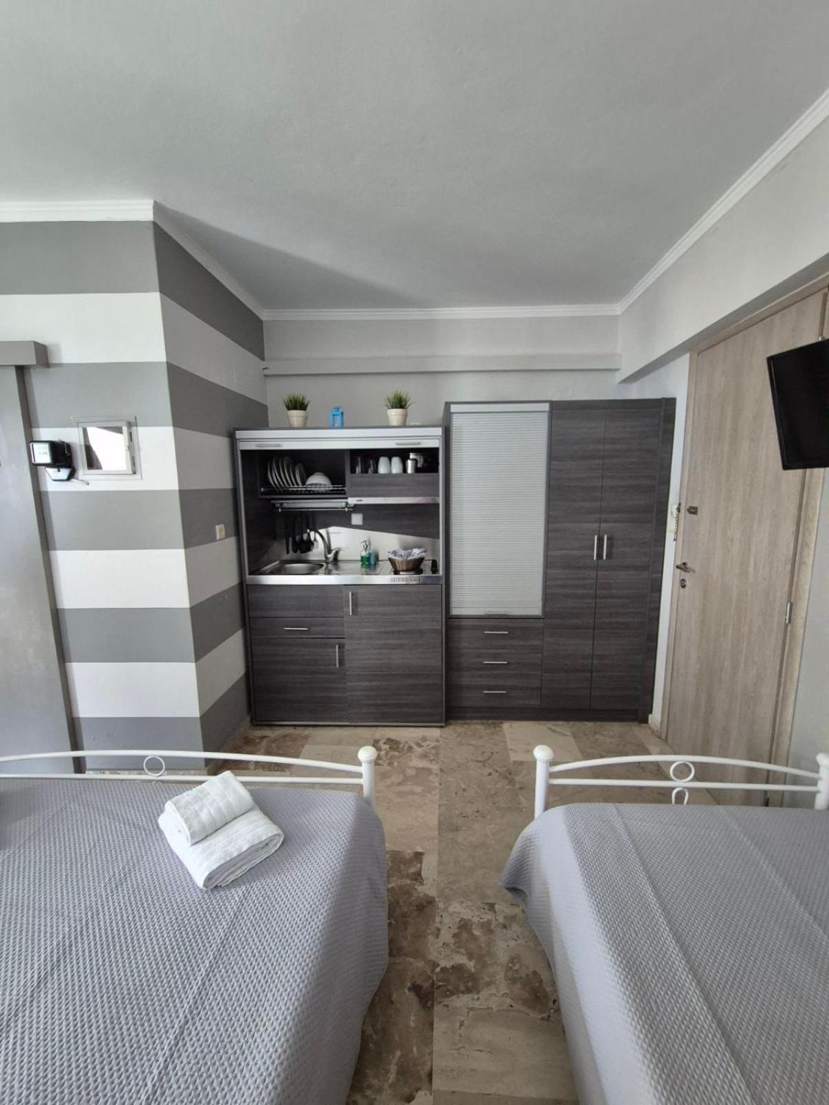 Drossinos Studios Poros Town Екстер'єр фото