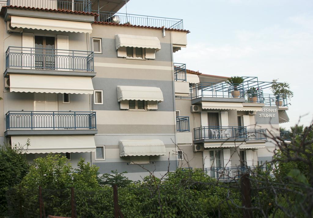 Drossinos Studios Poros Town Екстер'єр фото